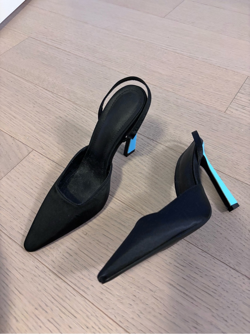 Black Pointed Slingback Heels with Blue Accent